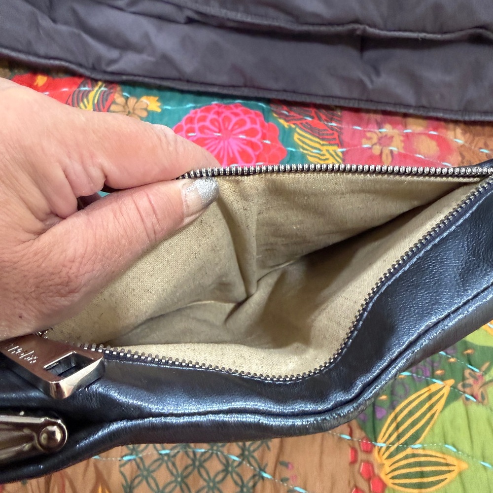 Hobo Blue Leather Frame Clutch - Picture 7 of 9